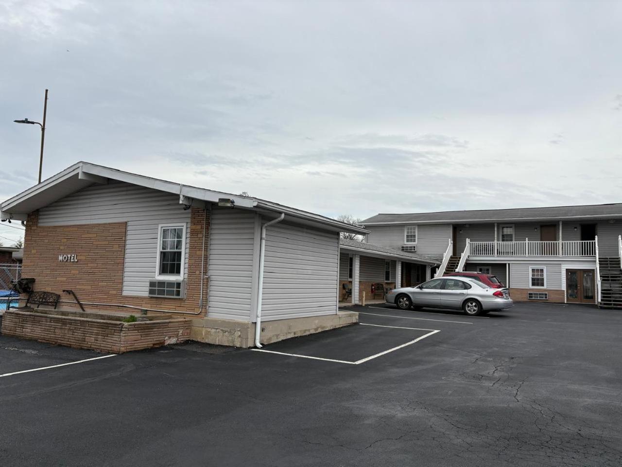 Dutch Motel By Oyo Near Hershey Park Palmyra Exterior photo